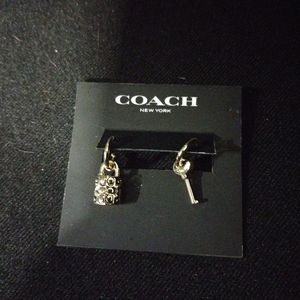 BNWT coach lock & key earrings
